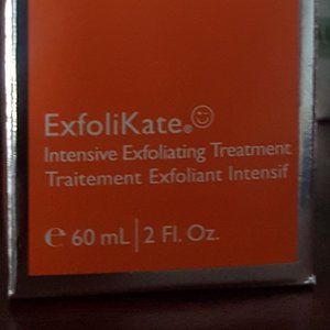 Kate Somerville exfoliate intensive exfoliating treatment 60mls
